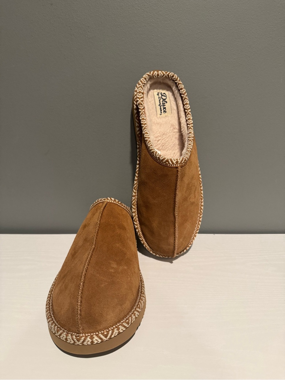 Dearfoams D'luxe Cozy Suede Clog Slippers Womens 9 Chestnut Brown Fur Lined clog